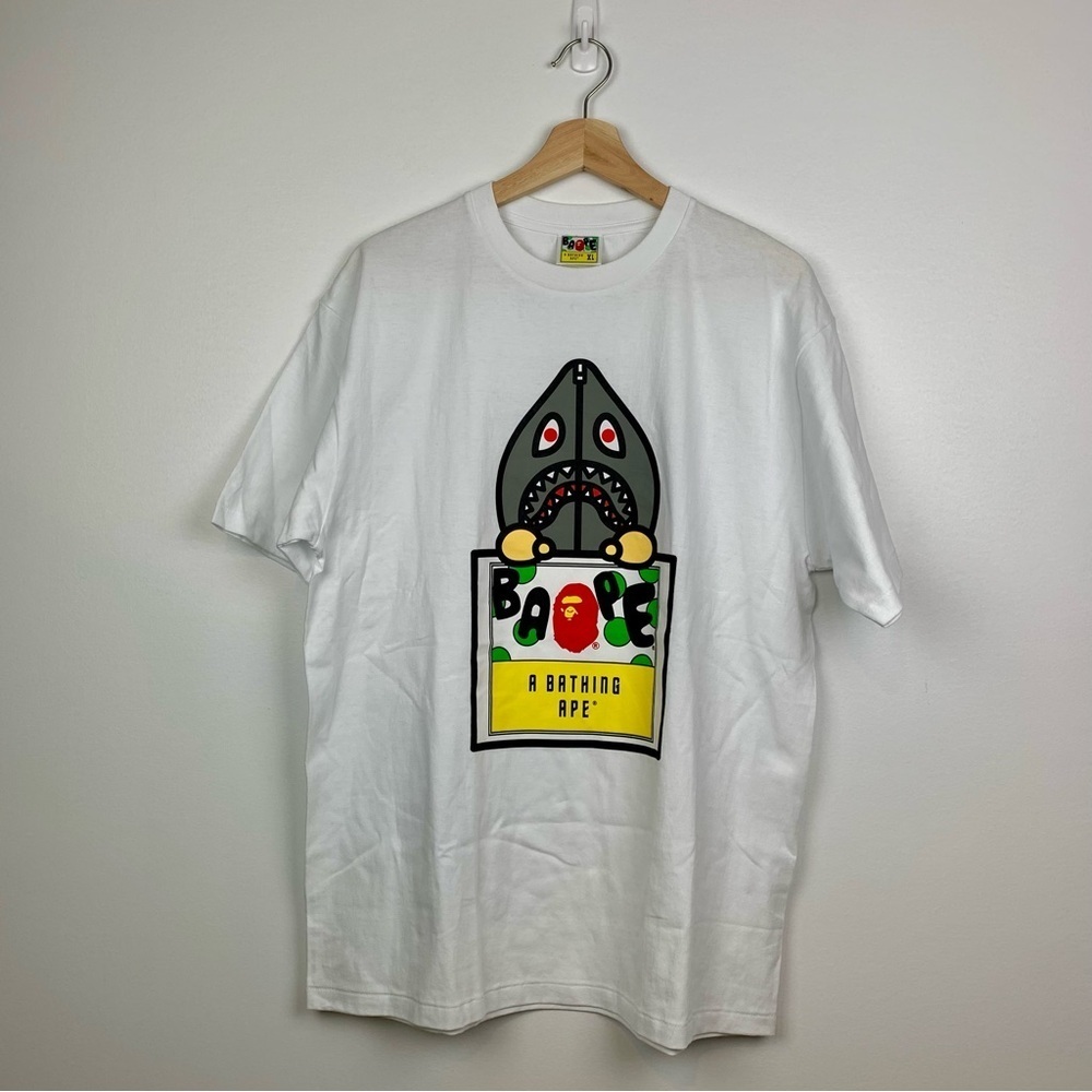 BAPE T-Shirt Men’s A Bathing Ape Milo Shark Size XL White Logo EUC
